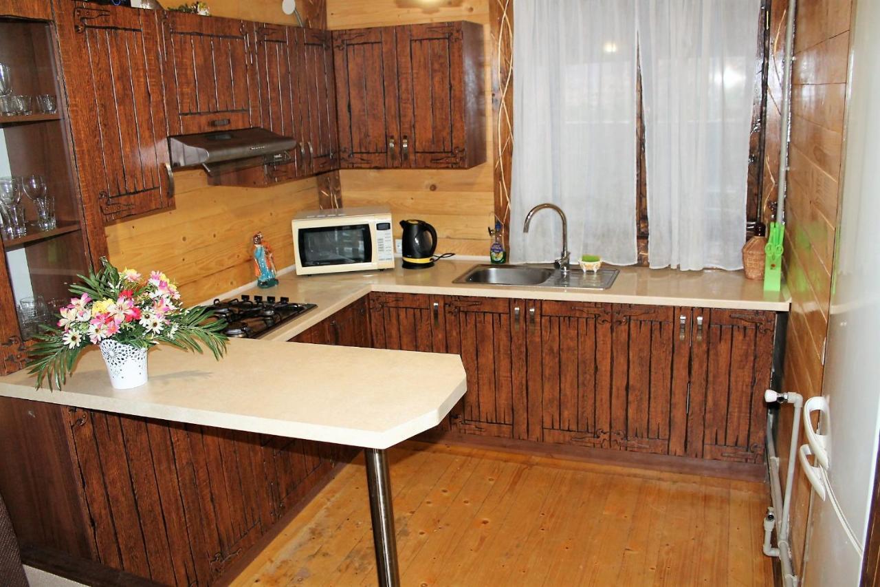 Szlachta Cottage Bukovel Ngoại thất bức ảnh