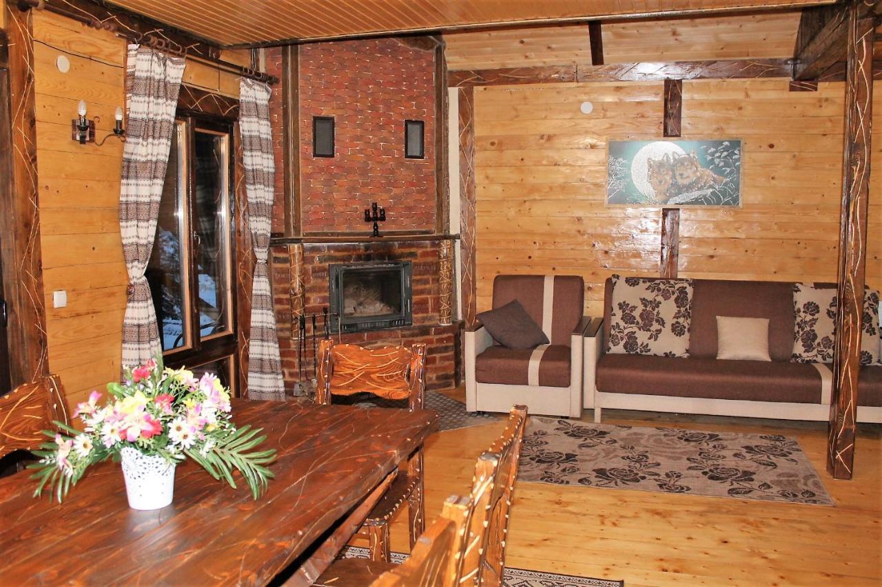 Szlachta Cottage Bukovel Ngoại thất bức ảnh