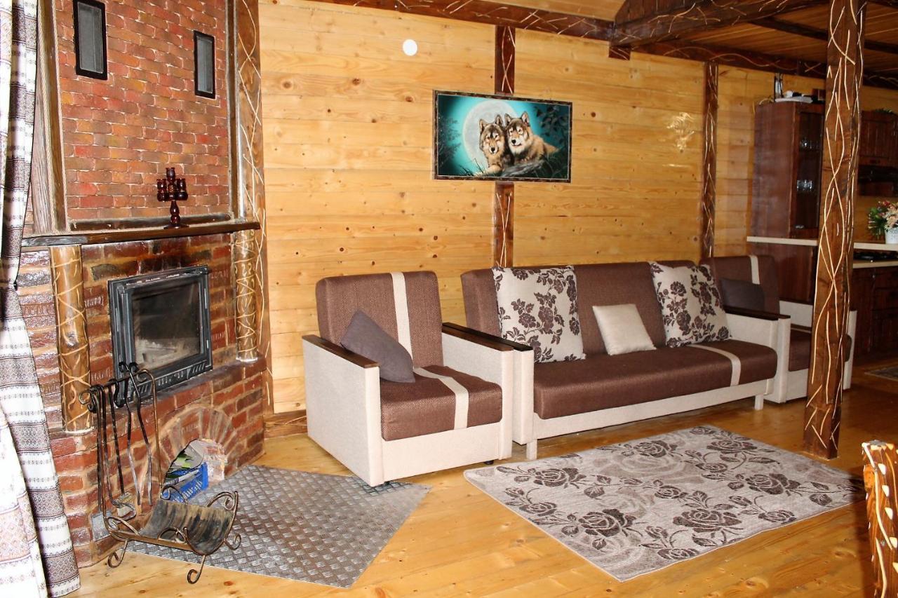 Szlachta Cottage Bukovel Ngoại thất bức ảnh